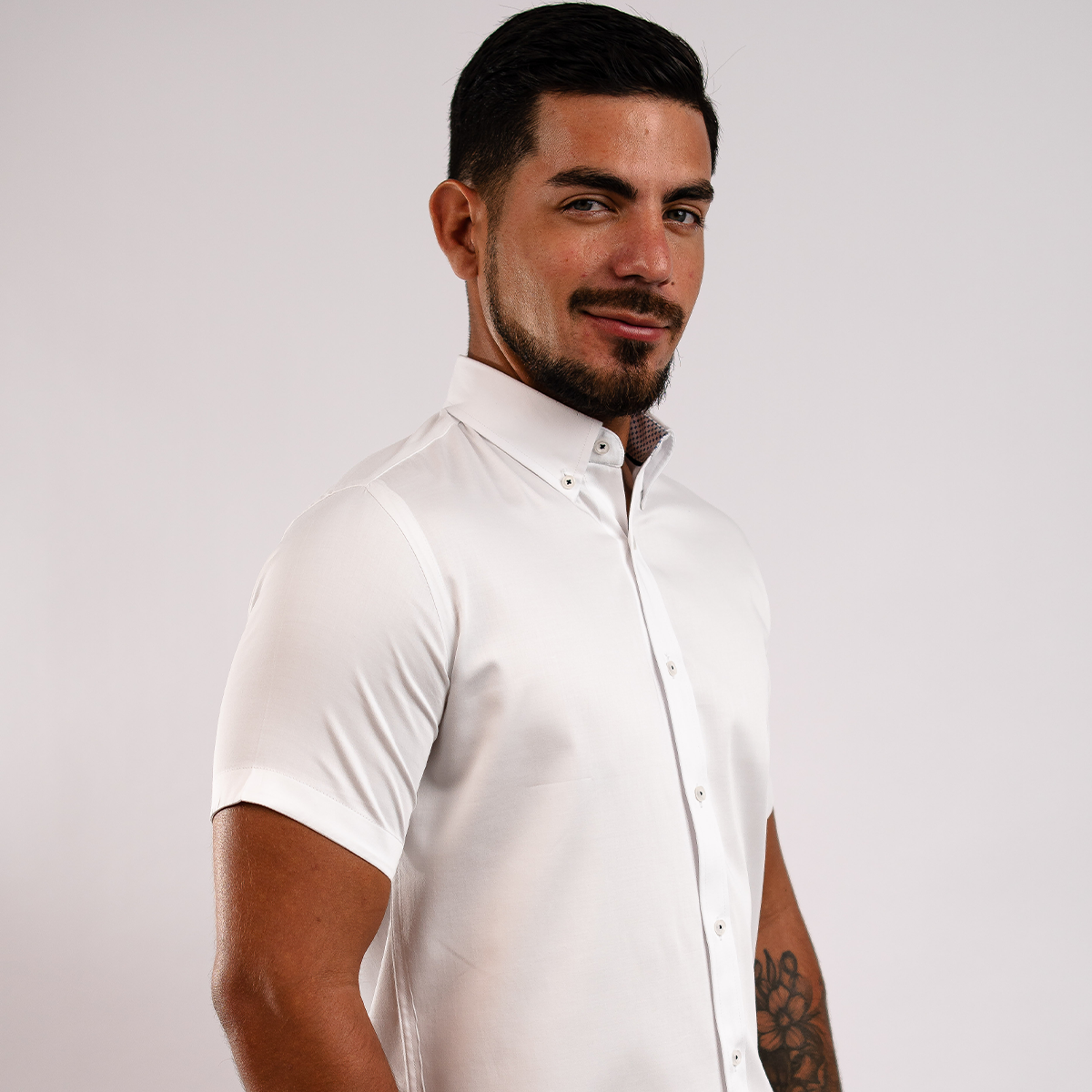 Camisa Algodón Stretch Blanca Manga Corta Slim Fit