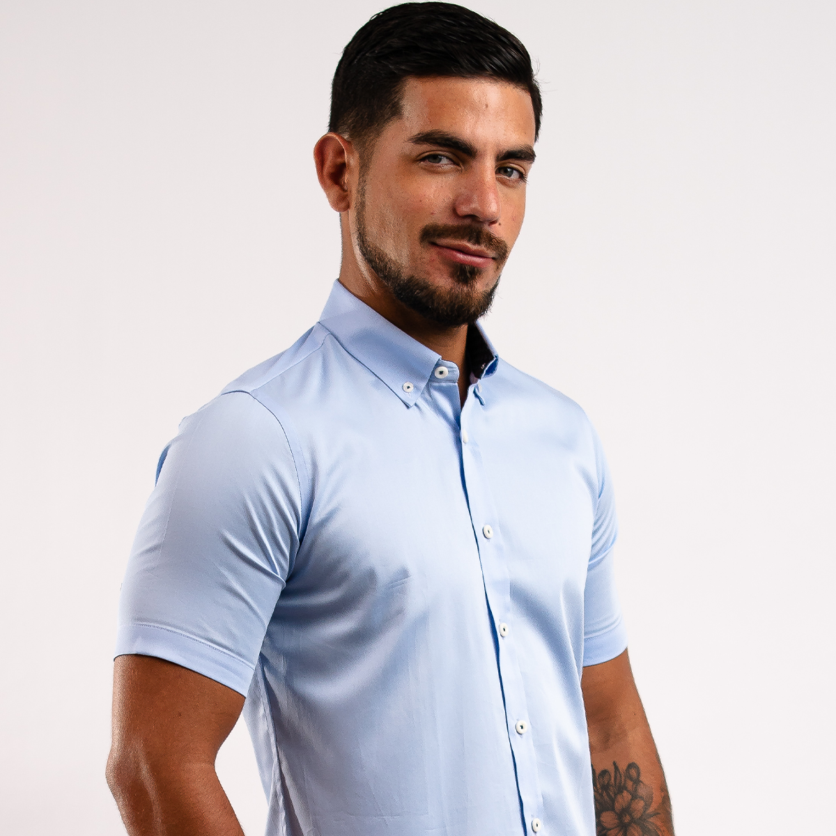 Camisa Algodón Stretch Celeste Manga Corta Slim Fit