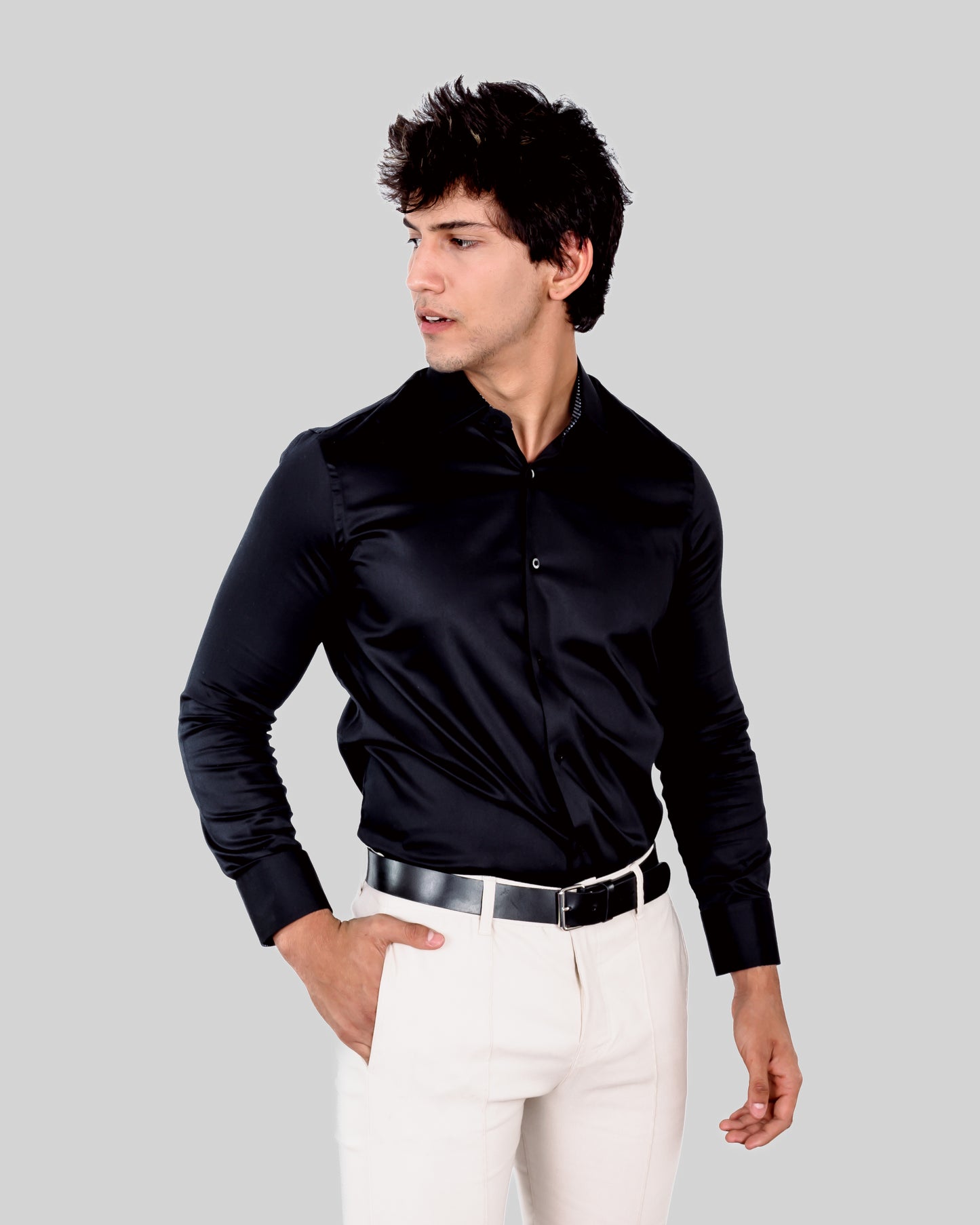 Preventa - Camisa Negra Algodón Stretch Slim Fit
