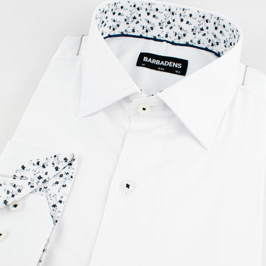 Camisa Blanca Contraste Flor Negra Algodón Stretch Slim Fit